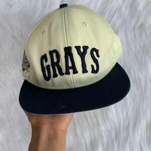 Rings & Crwns Homestead Grays NLB Fitted Hat - Cream/Navy
